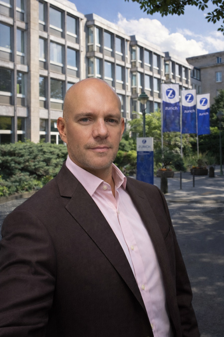 KI Einsatzmöglichkeiten mit DOUBLE DIAMOND ( in 4 Phasen ) KI Einsatzmöglichkeiten mit DOUBLE DIAMOND ( in 4 Phasen ) - Zuerich Versicherung Zurich Financial Services Boris Milo 3